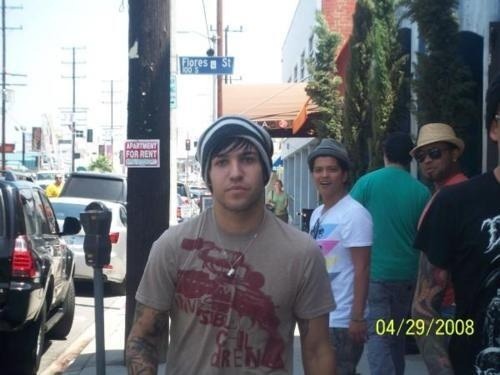 thatwritererinoriordan:
“thatwritererinoriordan:
“takethlstourgrave:
“ rainbowprimarina:
“ liquidcoffee:
“ wheelchair-warrior:
“ staystreets:
“ fall-out-boy:
“ on this day, 6 yrs ago, bruno mars was surprised to see pete wentz
”
on this day, 7 yrs...