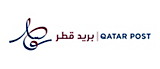 Logo Qatar Post se stylizovanou arabskou kaligrafií a názvem „Qatar Post“ v angličtině