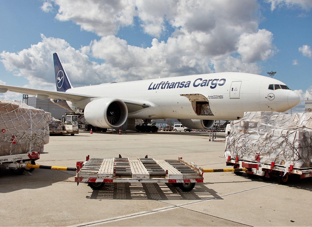 Image of Lufthansa Cargo Airplane