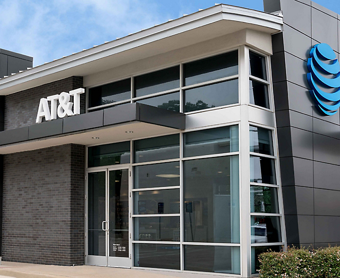 Ein AT&T-Geschäft mit einem blauen und schwarzen Schild.