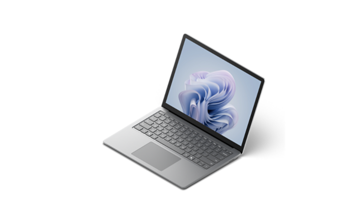 展示 Surface Laptop 6