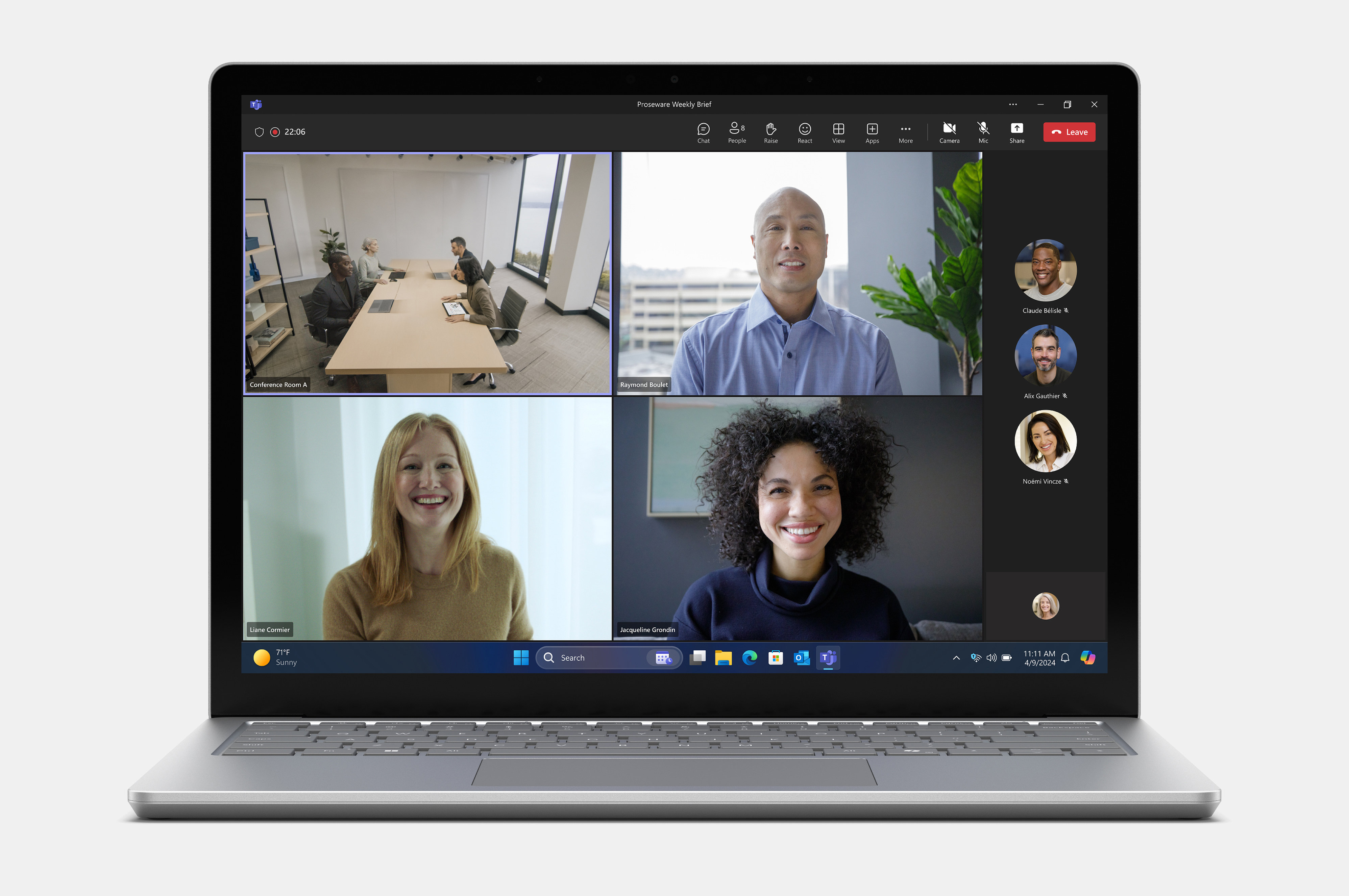Paparan Surface Laptop 6 menyerlahkan kamera bersepadu dalam bezel peranti