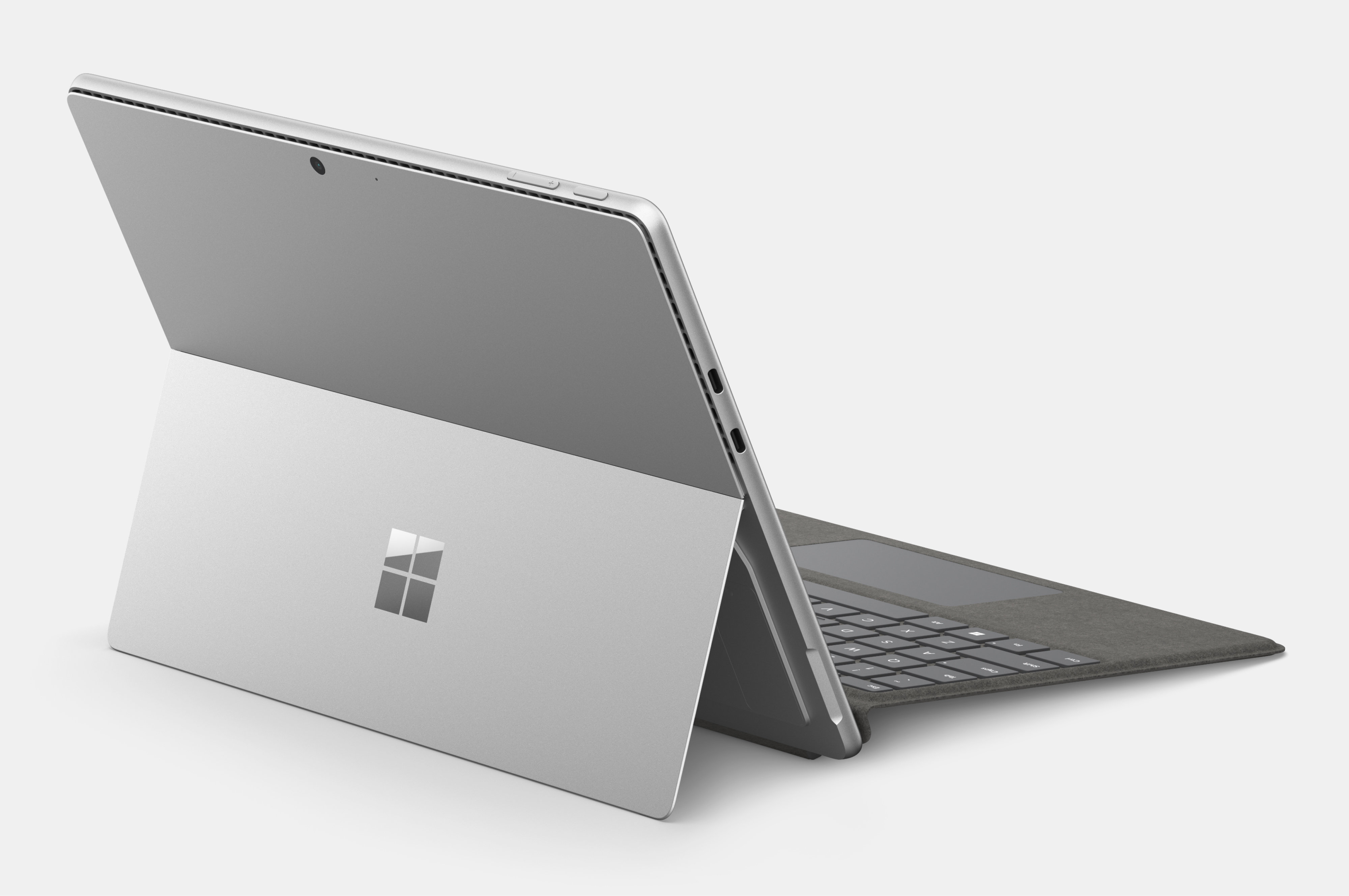 Paparan Surface Pro 10 dibuka dalam mod komputer riba yang menunjukkan Sangga Surface