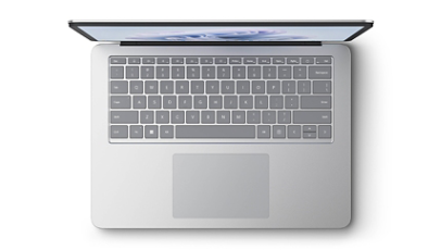 Surface Laptop Studio 2 ditunjukkan dari sudut atas dengan papan kekunci dan pad sentuh dalam paparan.