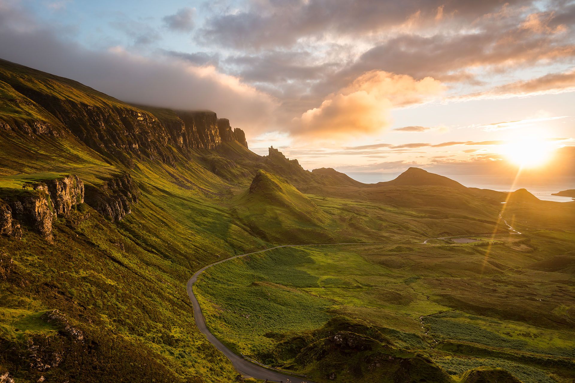 The Quiraing, Skye, Scotland © orxy/Shutterstock