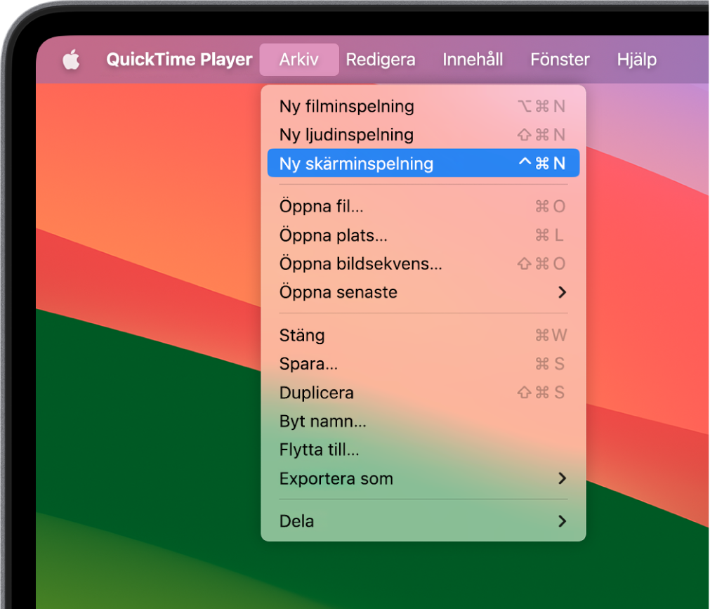 Menyn Arkiv är öppen i appen QuickTime Player, och kommandot Ny skärminspelning väljs för att börja spela in skärmen.