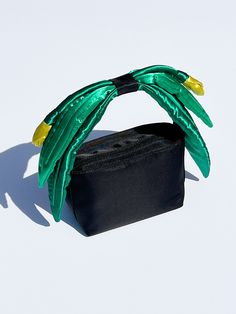 Tulip Bag - Black Accessories, Bags, Diy, Fabric Bag, Sling, Bag Accessories, Bag, Top, Graphic Tops
