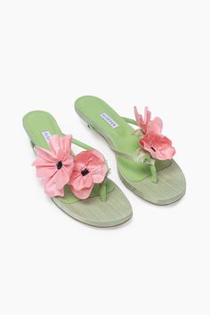 Poppies Silk Kitten Heel Mules in Mint and Pink Purses, Nice, Shoes, Flora, Pink, Kitten Heels, Pink Mules, Leather Flip Flops, Funky Shoes