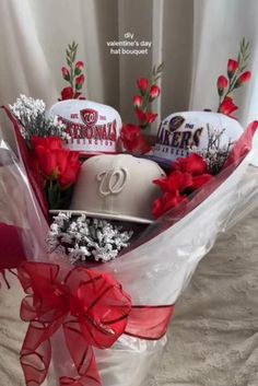 Watch me create a hat bouquet for my boyfriend on Valentine's Day 🌹 I honestly just went with the flow and hoped for the best, and I really adore the outcome! All I need to do now is find a place to hide it till the 14th 🥴