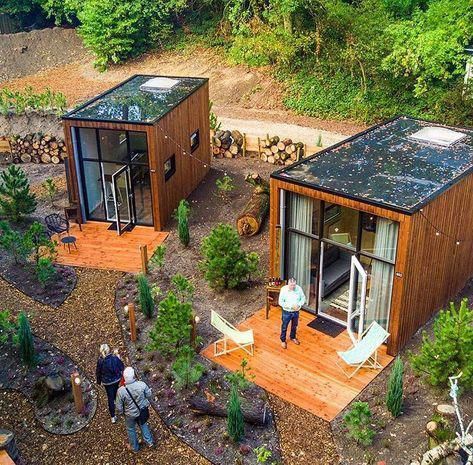 45 Shipping Container Homes That Are Beautiful and Feel Like Home #diymakeup Tiny House Design, House Design, Architecture, House Ideas, Container Home Designs, Container House Design, Container Homes, Tiny House Decor, Tiny House
