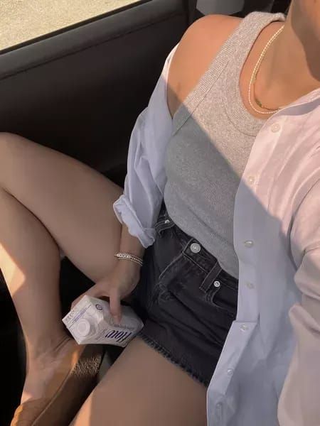 Casual Summer Outfits, Shorts, Outfits, Summer Shorts Outfits, Denim Shorts Outfit Summer Casual, Denim Shorts Outfit Summer, Summer Tank Top Outfits, Denim Shorts Outfit, Black Shorts Outfit Summer