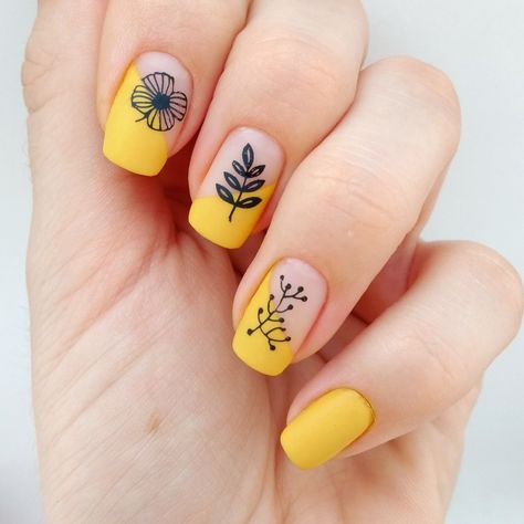 Nail Art Designs, Nail Designs, Botanic Nails, Nail Stamping Designs, Nail Stamping Plates, Nail Decorations, Nail Art Stencils, Creative Nails, Yellow Botanical