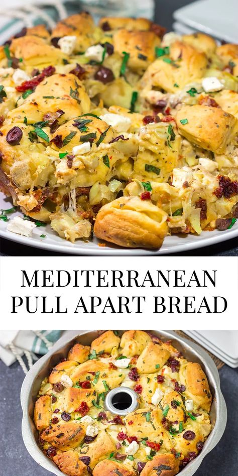 Put a fun spin on monkey bread with this Mediterranean Pull Apart Bread! Think melty cheese, bread, olives, artichokes and sun-dried tomatoes - yum! Apps, Naan, Muffin, Dips, Brunch, Ideas, Desserts, Bread Appetizers, Bread Recipes Homemade