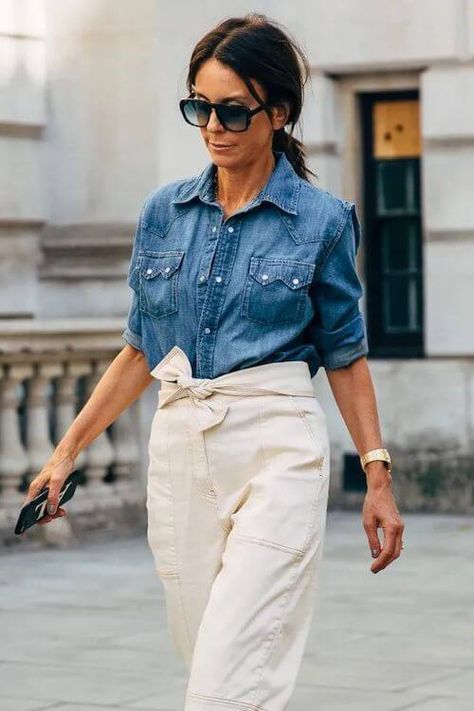 Want to know how to wear a denim shirt female in a chic and modern way? Check this post for the best casual denim shirt outfit ideas & stylish ways to style your chambray shirt this year. Casual, Denim, Chambray, Shirts, Fashion, Outfits, Female, Outfit, Shirt Style