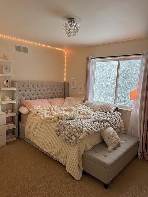 Anna Schottin's Amazon Page Bedroom Ideas, Bedroom, Inspiration, Home Décor, Home, Ideas, White, Dorm, Luxury