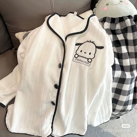 aesthetic pajama shirts pants outfit soft warm sleepwear comfy cotton cute set for sleeping lazy day set viral white checkered K Pop, Kawaii, Cute Pajamas, Giyim, Kawaii Clothes, Cute Outfits, Kpop, Korea, Cute Pajama Sets
