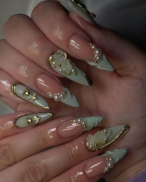 year of the dragon!!! that’s me😌🐉🌟 Happy New Year✨ #gelxnails #gelx #gelxnailtech #nailtech #newyearsnails #nyenails #yearofthedragon… | Instagram Edgy Nails, Chic Nails, Elegant Nails, Prom Nails, Pretty Nails, Dream Nails, Nail Inspo, Minimalist Nails, Dope Nails
