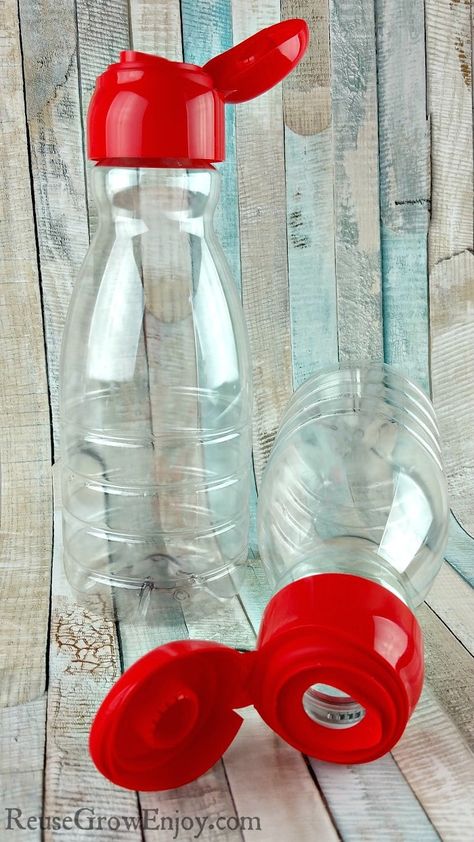 Do you reuse your coffee creamer container? I am going to share some ideas on how you can reuse your coffee creamer containers. Recycling, Upcycling, Camping, Plastic Coffee Containers, Plastic Coffee Cans, Coffee Storage Containers, Coffee Can Diy Projects, Reuse Pill Bottles, Reuse Plastic Bottles