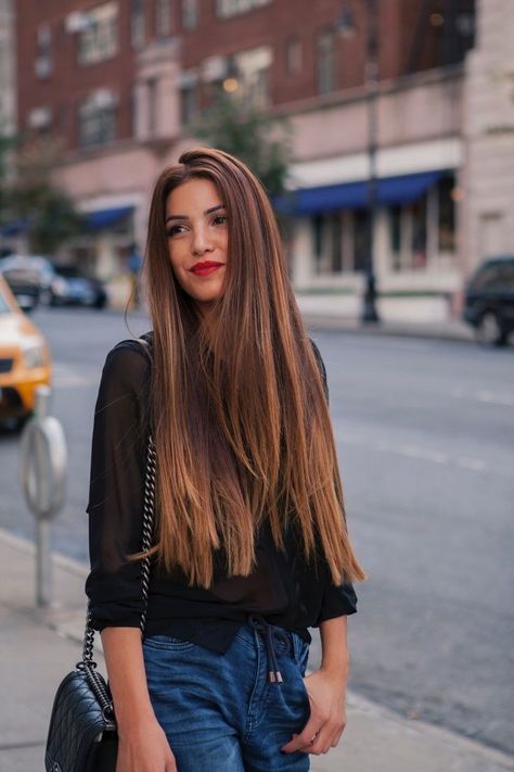 And above all, wear it with lots of confidence. 19 Women Who Will Inspire You To Grow Your Hair Out Super Long Hair Styles, New Hair, Long Hair Styles, Balayage, Long Thick Hair, Thick Hair Styles, Her Hair, Hair Looks, Hair Inspiration