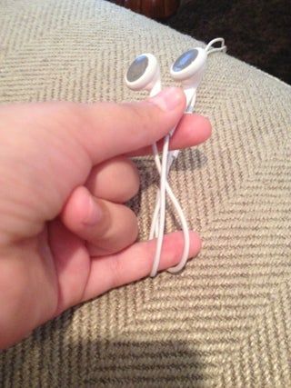 How to Fold Your Headphones : 8 Steps - Instructables Headphones, How To Fold, Fold, Tools, Earbuds, Headphone, Pinky