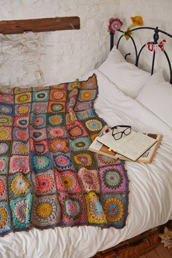 Patchwork, Knitting, Crochet, Crochet Squares, Crochet Crafts, Crochet Projects, Crochet Afghan, Crochet Designs, Crochet Granny