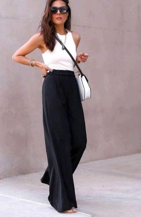 Are you looking for chic black pants outfit ideas for women? Check this post for the best tips on how to style black pants for different seasons, and the best ways to wear black pants for different styles to copy directly. Fashion, Clothes, Casual, Outfits, Giyim, Outfit, Style, Stylish, Trendy