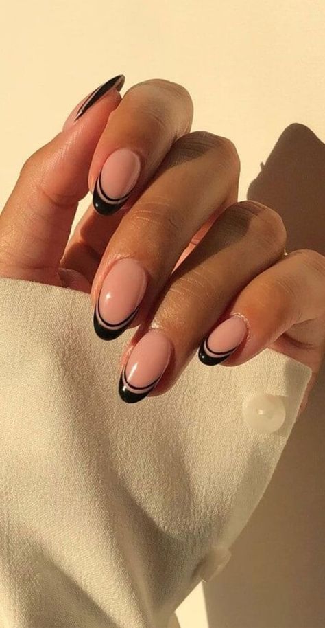 40+ Interesting French Tip Nails For A Super Trendy Manicure |