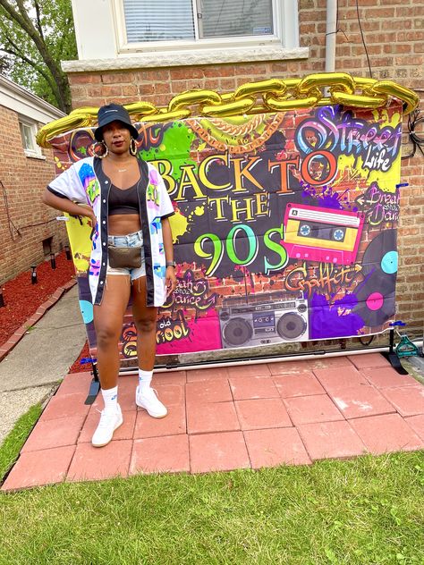 90s Fashion. 90s Party Outfit. 90s outfit ideas. 90s aesthetic. 90s party outfit black women. 90s party theme. 90s party outfit costume ideas. Hip Hop, 90’s Theme Party Outfit, 90s Theme Party Outfit Women, 90s Theme Party Outfit, 90s Party Outfit, 90s Throwback Outfits Spirit Week, 90s Party Costume, 90s Themed Outfits, 90s Party Outfit Costume Ideas