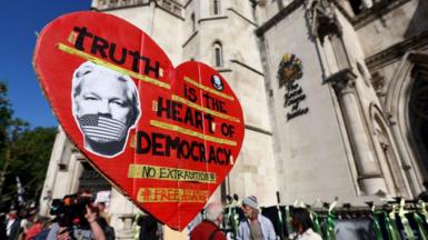 Assange supporters outside the Royal Courts of Justice in May 