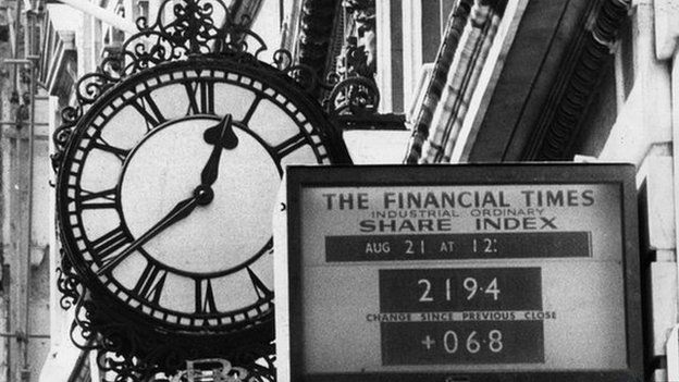 circa 1965: The London Stock Exchange's Financial Times Share Index board