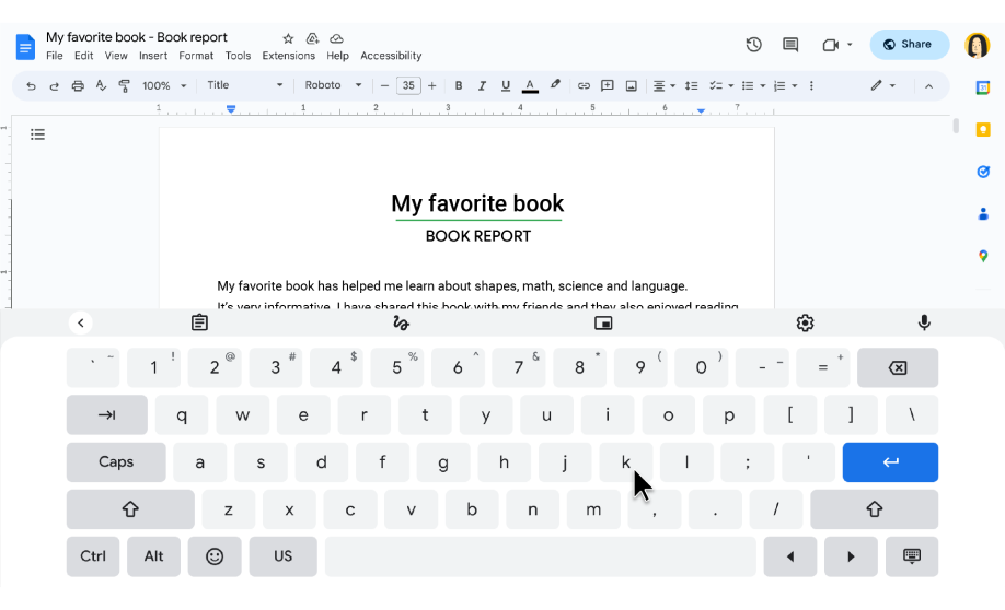 Bir kullanıcı, Google Dokümanı'nda düzenleme yaparken ekranın alt kısmında ekran klavyesi gösteriliyor.