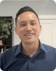 Minh Nguyen, responsable de producto sénior de Firestore, Google Cloud, con una camisa formal de color negro