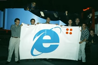 Tales from the Browser wars: Mozilla stomps Internet Explorer