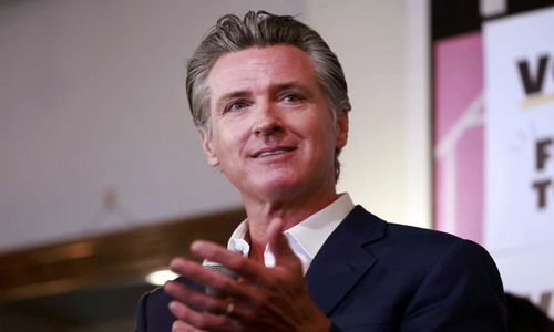 California Gov. Gavin Newsom wants to restrict students’ usage of smartphones during the school day, citing the mental health risks of social media. 