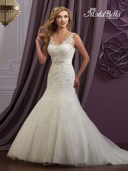 Style 3Y619 Mary's White Size 2 Floor Length Mermaid Dress on Queenly