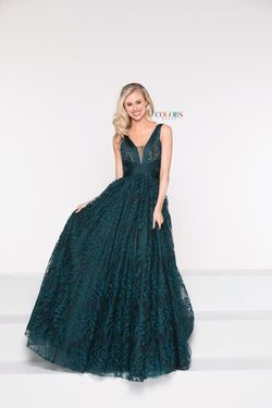 Style COL9102 Colors Green Size 4 Floor Length Prom Tall Height Ball gown on Queenly