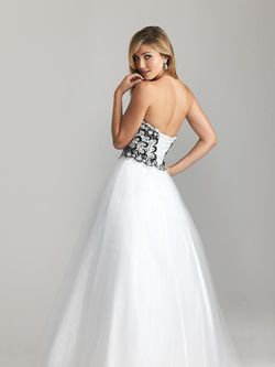 Style 6626 Madison James White Size 14 Pageant Beaded Top Plus Size Prom Ball gown on Queenly