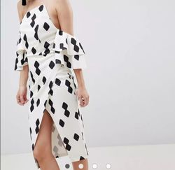ASOS White Size 12 Plus Size Floor Length Side slit Dress on Queenly