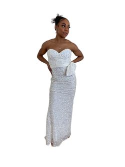 Style -1 generic White Size 10 Jersey Sheer Pattern Backless Straight Dress on Queenly