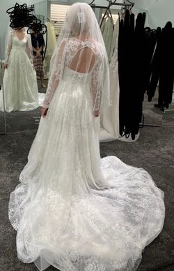 Style -1 Oleg Cassini White Size 2 Wedding Floor Length Sheer Train Dress on Queenly