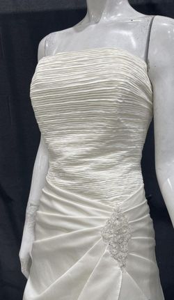 David's Bridal White Size 16 50 Off Strapless Side slit Dress on Queenly
