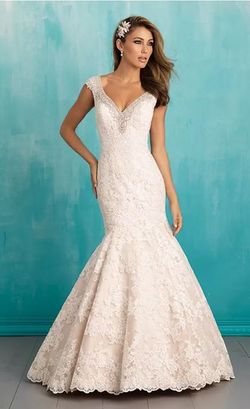 Style 9311 Allure Bridal  White Size 10 Jewelled Sleeves Mermaid Dress on Queenly