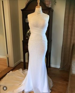 Gaspar Cruz White Size 4 Halter Prom Straight Dress on Queenly