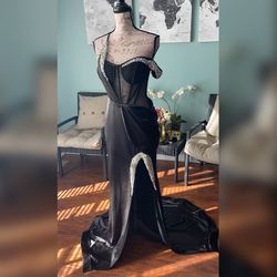 Portia and Scarlett Black Size 4 50 Off Side Slit Prom Mermaid Dress on Queenly