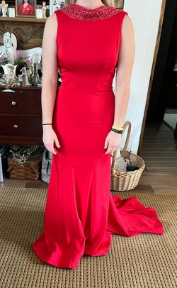Mac Duggal Red Size 4 Prom High Neck Mermaid Dress on Queenly