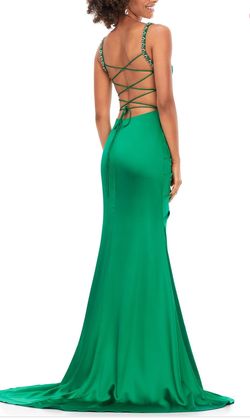 Style 11298 Ashley Lauren Green Size 10 Prom Side slit Dress on Queenly