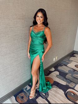 Style 11298 Ashley Lauren Green Size 10 50 Off Jersey Plunge 11298 Side slit Dress on Queenly