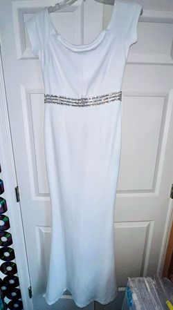 Ricarica White Size 8 Wedding Sleeves Tall Height A-line Dress on Queenly