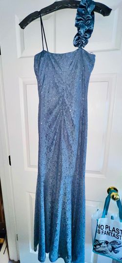 Reign On Blue Size 4 Wedding Guest Floor Length Prom Mermaid Dress on Queenly