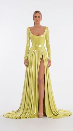 Style AD6006 Albina Dyla Yellow Size 0 Ad6006 Black Tie Side slit Dress on Queenly